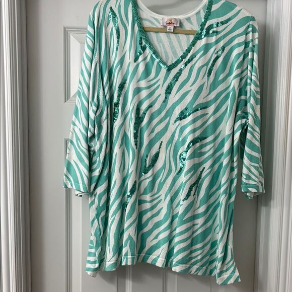 Quaker factory size 2X ladies b neck sequined knit top - Picture 1 of 7